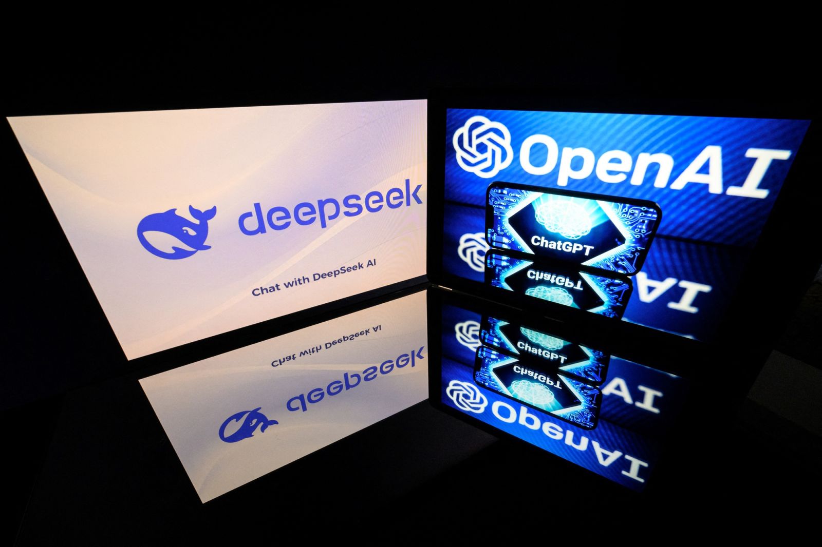 OpenAI & DeepSeek